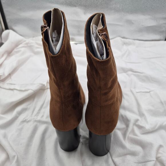 NEW Jeffrey Campbell Siren Bootie in a brown suede finish size 11 - Picture 5 of 8